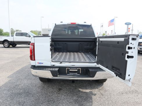 New 2025 Ford F150 Lariat w/ Equipment Group 502A High image 6