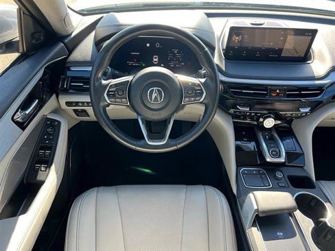 Used 2023 Acura MDX TECHNOLOGY 2WD image 17