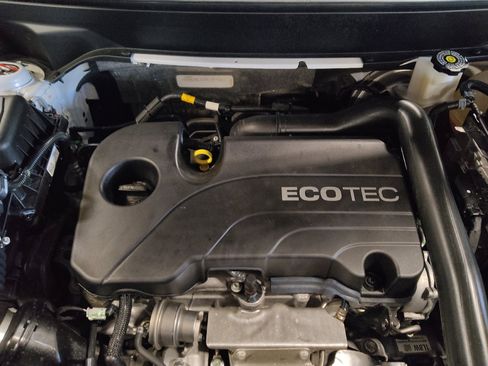Used 2022 Chevrolet Equinox Premier FWD image 29