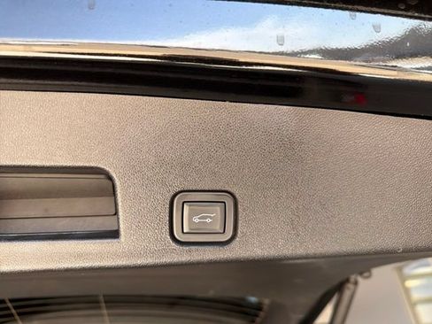 Used 2024 GMC Acadia Denali w/ Super Cruise Package AWD/4WD image 21