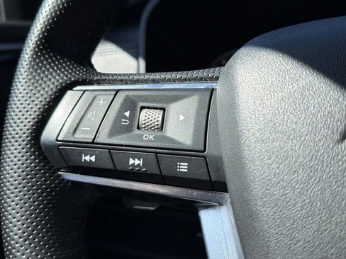 Used 2024 Mitsubishi Outlander SE image 13