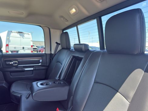Used 2017 RAM 1500 Laramie w/ Convenience Group AWD/4WD image 34