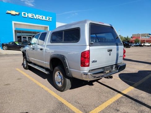 Used 2009 Dodge Ram 2500 Truck SLT w/ Popular Equipment Group AWD/4WD image 7