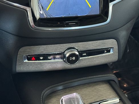 Used 2023 Volvo XC90 T8 Ultimate w/ Protection Package Premier image 24