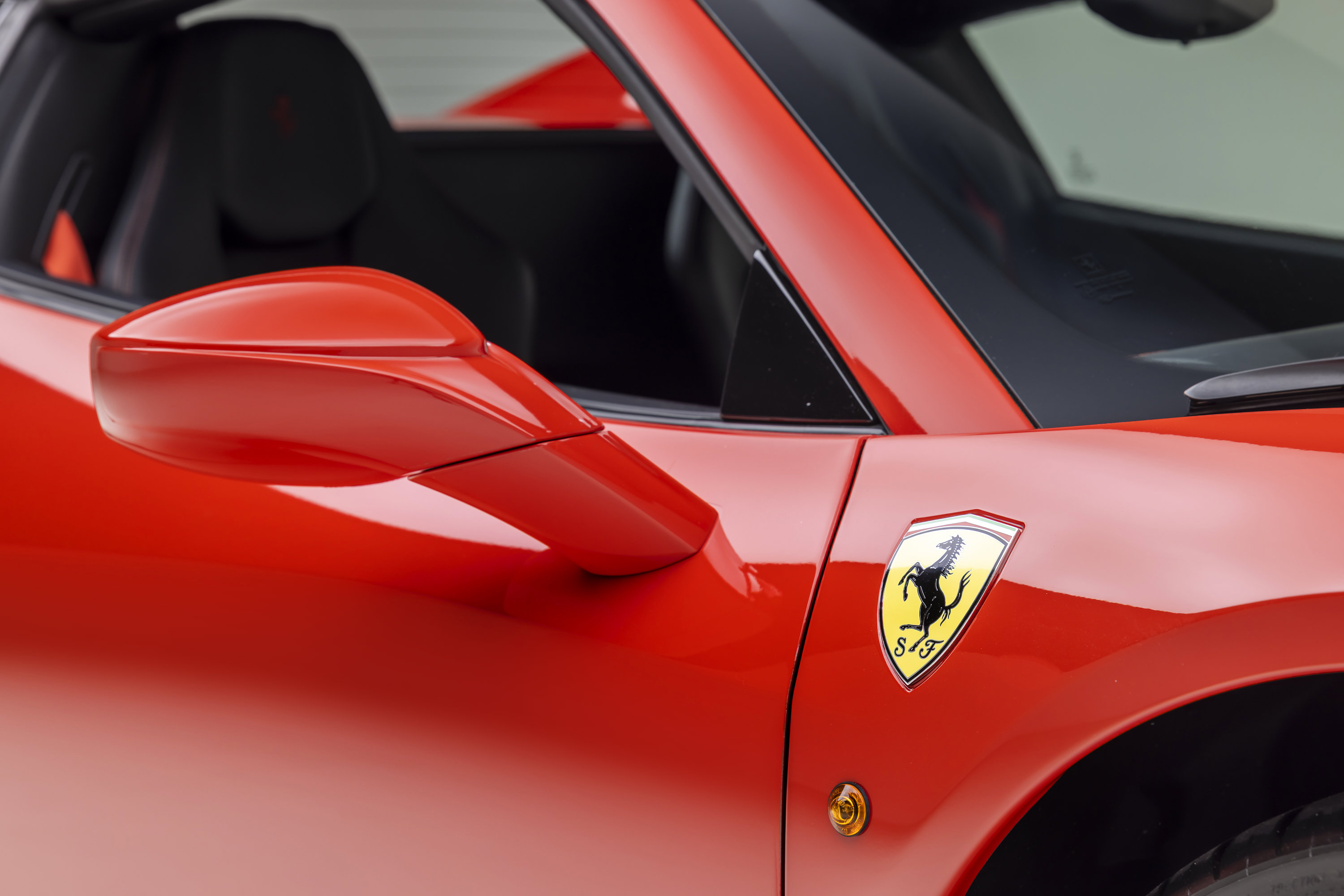 Certified 2013 Ferrari 458 Spider RWD image 32