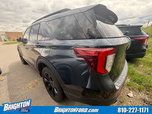 Certified 2023 Ford Explorer ST-Line AWD/4WD image 6