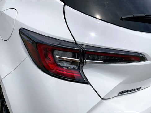 Used 2022 Toyota Corolla SE FWD image 27