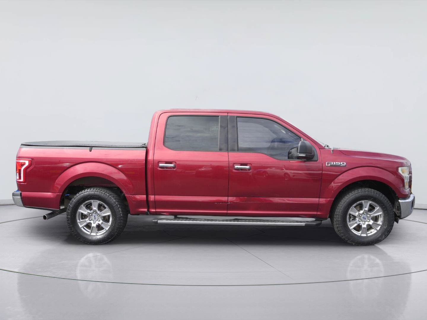 Used 2016 Ford F150 XLT w/ Equipment Group 302A Luxury RWD image 5
