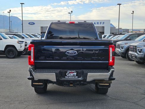 Used 2025 Ford F350 Lariat w/ Tremor Off-Road Package AWD/4WD image 7