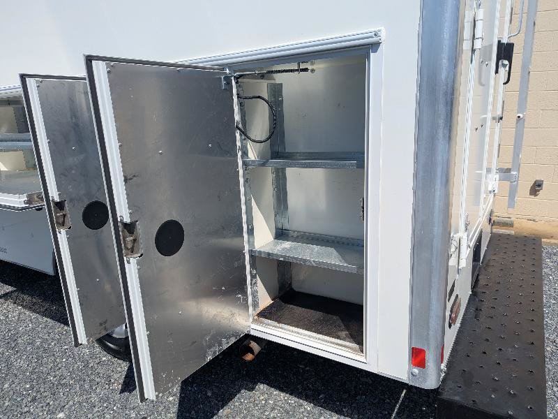 Used 2021 Chevrolet Express 3500 w/ Power Convenience Package RWD image 8