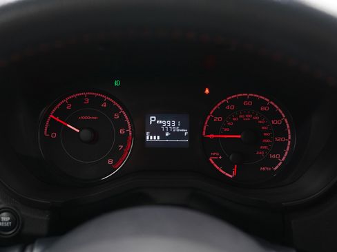 Used 2019 Subaru Crosstrek 2.0i Premium w/ Popular Package #2 image 24