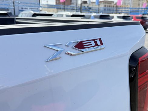 New 2025 GMC Sierra 1500 Elevation w/ Preferred Package image 15