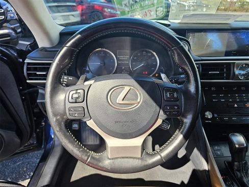 Used 2018 Lexus IS 300 w/ Comfort Package image 16
