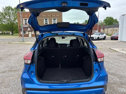 Used 2024 Nissan Kicks SV FWD image 14