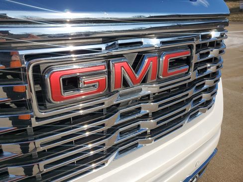 Certified 2025 GMC Sierra 1500 Denali w/ Denali Reserve Package image 38