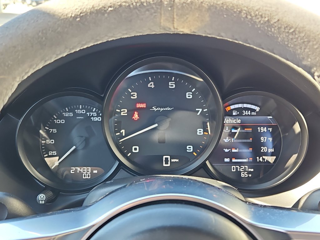 Certified 2016 Porsche Boxster Spyder RWD image 30