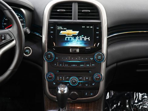 Used 2015 Chevrolet Malibu LTZ FWD image 15