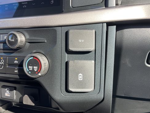 Used 2024 Ford F150 XL image 28