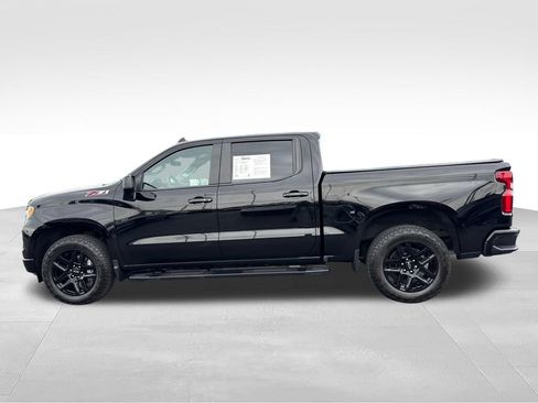 Used 2024 Chevrolet Silverado 1500 RST w/ Z71 Off-Road Package AWD/4WD image 2