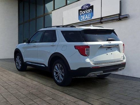 Used 2023 Ford Explorer XLT w/ Equipment Group 202A AWD/4WD image 5