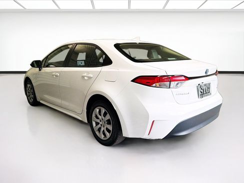 Used 2023 Toyota Corolla LE FWD image 6