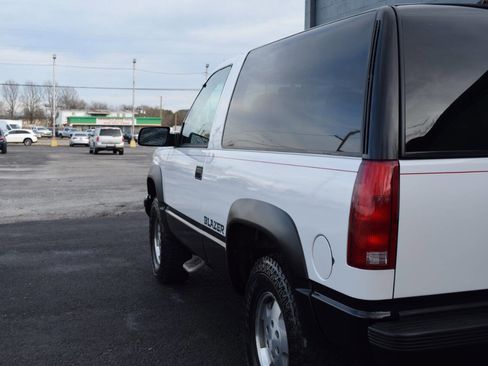 Used 1994 Chevrolet Blazer 4WD image 9