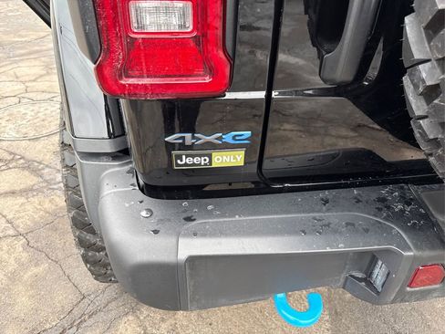 Used 2023 Jeep Wrangler Unlimited Rubicon 4xe w/ Cold Weather Group image 14