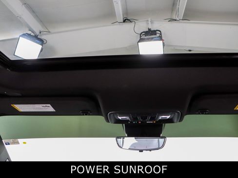 Used 2025 GMC Sierra 2500 AT4 w/ AT4 Premium Plus Package image 22