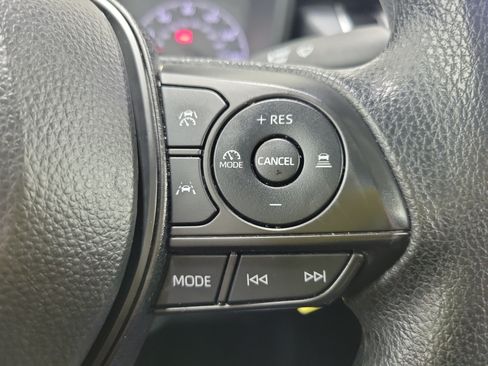 Used 2024 Toyota Corolla LE FWD image 21