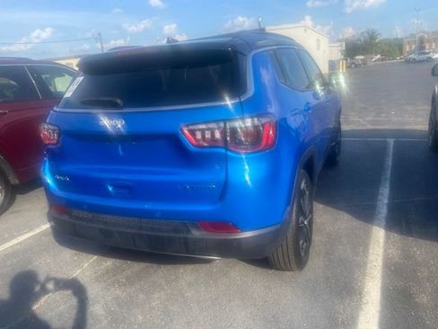 Used 2023 Jeep Compass Limited w/ Sun and Sound Group AWD/4WD image 4