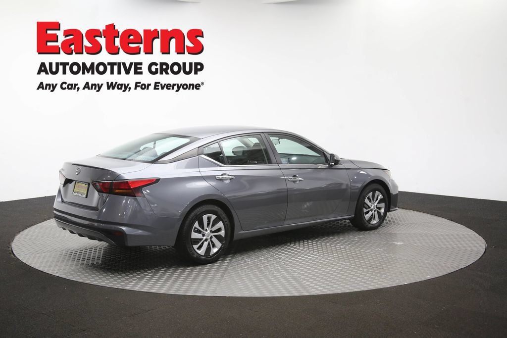 Used 2023 Nissan Altima 2.5 S FWD image 40