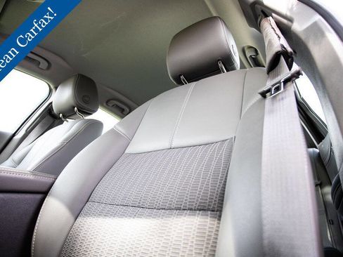 Used 2015 Chevrolet Impala LT image 38