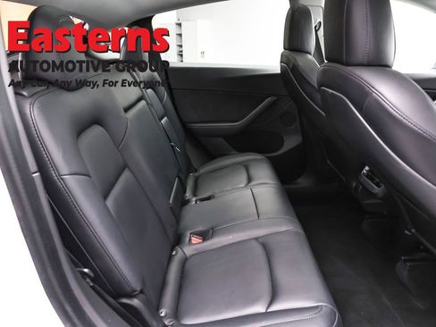 Used 2021 Tesla Model Y 2WD image 19