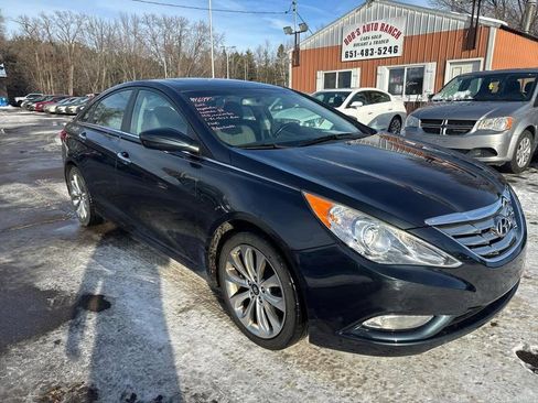 Used 2012 Hyundai Sonata SE w/ Navigation & Sunroof Pkg image 3