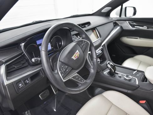 Used 2023 Cadillac XT5 Sportv image 16