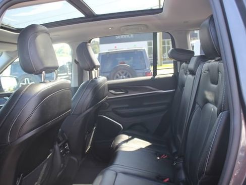 Used 2024 Jeep Grand Cherokee Limited 4xe AWD/4WD image 27