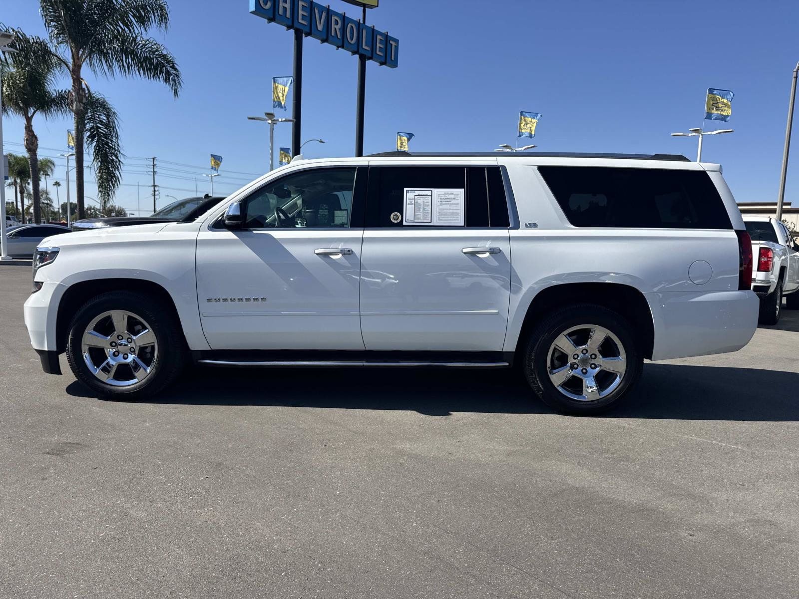 Used 2016 Chevrolet Suburban LTZ RWD image 8