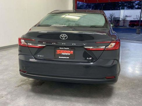 Certified 2025 Toyota Camry LE image 4