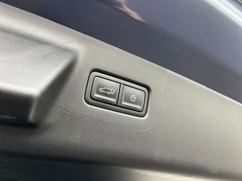 Used 2025 Hyundai Santa Fe SEL image 24