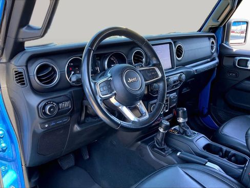 Used 2022 Jeep Wrangler Unlimited Rubicon 4xe AWD/4WD image 18