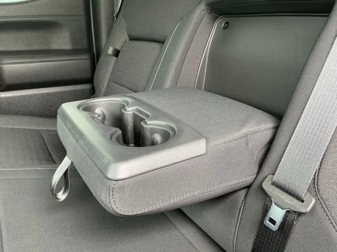 Used 2021 Chevrolet Silverado 1500 LT Trail Boss w/ Convenience Package II AWD/4WD image 37