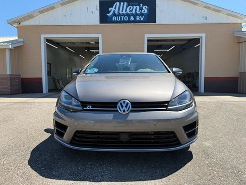 Used 2016 Volkswagen Golf 4-Door AWD/4WD image 2