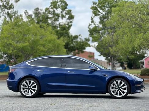 Used 2019 Tesla Model 3 Standard Range Plus RWD image 4