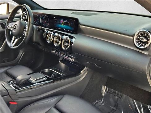 Used 2021 Mercedes-Benz A 220 image 23