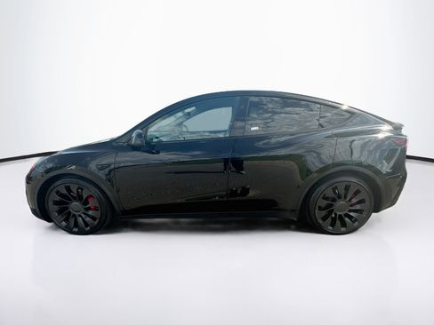 Used 2023 Tesla Model Y Performance AWD/4WD image 4