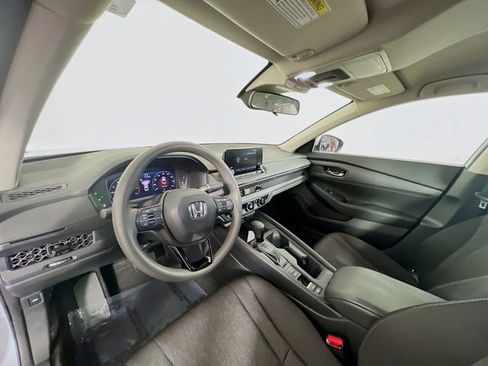 Certified 2023 Honda Accord LX image 15