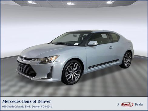 Used 2016 Scion tC image 1