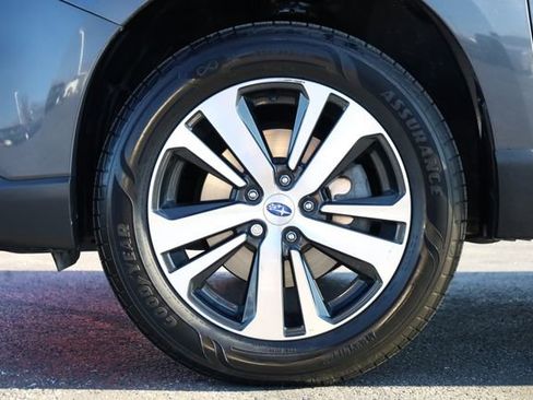 Used 2019 Subaru Outback 3.6R Limited image 9