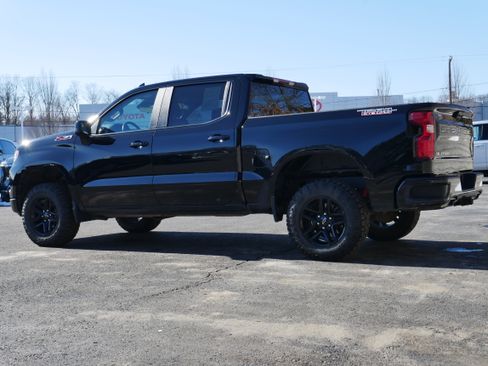 Certified 2023 Chevrolet Silverado 1500 LT Trail Boss image 4