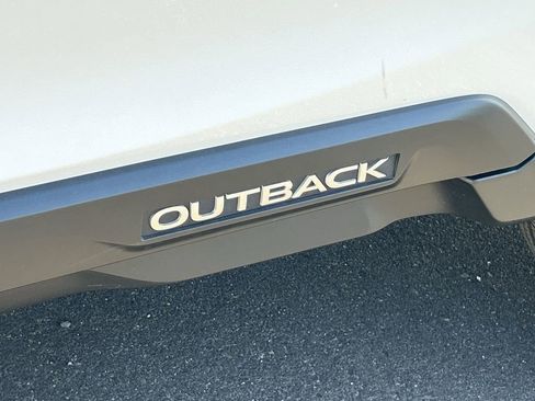 Used 2025 Subaru Outback Touring XT AWD/4WD image 33